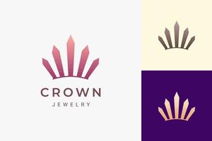 kroon of sieraden logo in luxe vorm vertegenwoordigen koning en koningin vector