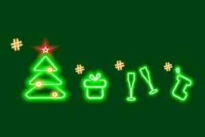 reeks van 4 gloeiend pictogrammen Kerstmis boom, geschenk doos, Champagne bril en sok voor cadeaus met hekje vector