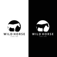 wild paard logo boerderij ontwerp silhouet gemakkelijk vector illustratie sjabloon