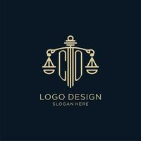 eerste co logo met schild en balans van gerechtigheid, luxe en modern wet firma logo ontwerp vector