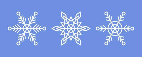 wit sneeuwvlokken Aan blauw achtergrond. bewerkbare winter geïsoleerd pictogrammen in silhouet. sneeuw Kristallen. gemakkelijk lijn stijl. vector illustratie