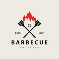 barbecue logo ontwerp bar restaurant heet rooster brand logo en spatel gemakkelijk illustratie vector