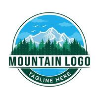 berg embleem logo. natuur en bergen ontwerp camping, avontuur en buitenshuis evenementen vector