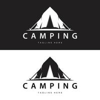 gemakkelijk vector buitenshuis camping logo, wild avontuur sjabloon met oud wijnoogst stijl