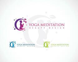 yoga logo creatief zorg schoonheid meditatie logo concept vector