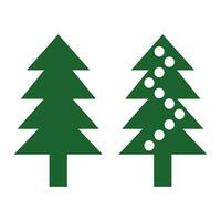Kerstmis boom icoon Aan wit achtergrond. vector illustratie. eps 10.. silhouet ontwerp elementen met een natuur thema. vector icoon symbool in groen kleur