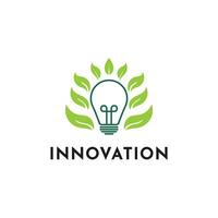 innovatie logo ontwerp idee met licht lamp en blad icoon vector