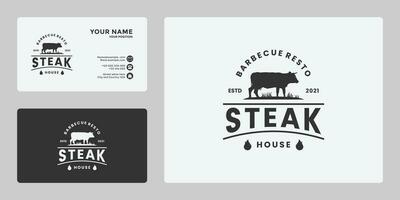 wijnoogst rundvlees steak logo ontwerp voor menu restaurant, boerderij, boerderij vector