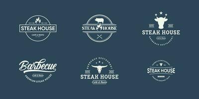 reeks van wijnoogst etiket steak huis, rundvlees steak, barbecue logo ontwerp vector. vector