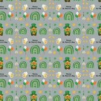 st. Patrick dag naadloos patroon met bril van bier, regenbogen, een elf van Ierse folklore, munten en hoefijzers Aan een licht grijs achtergrond. vector illustratie
