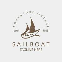 zeilboot wijnoogst logo minimalistische met Golf, reizen jacht of het zeilen boot vector ontwerp