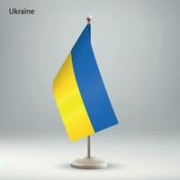 vlag van Oekraïne hangende Aan een vlag stellage. vector