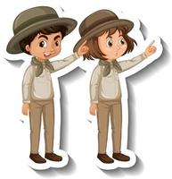 paar kinderen dragen safari-outfit stripfiguursticker vector