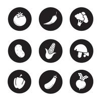 groenten pictogrammen instellen. tomaat, hot chili peper, broccoli, aardappel, maïs, champignons, rode biet, paprika, aubergine, maïs, raap. vector witte silhouetten illustraties in zwarte cirkels