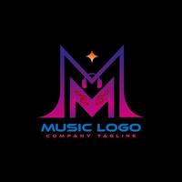 eerste brief m muziek- logo. mm symbool podcast logo icoon vector sjabloon. pro vector