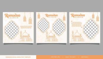 Ramadan kareem uitverkoop banier Islamitisch sociaal media post met leeg ruimte voor foto vector