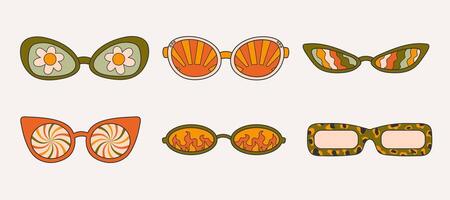 een reeks van modieus zonnebril in een groef stijl. retro accessoires Aan een licht achtergrond, hippie, jaren 70. divers trippy patronen in glas. vector