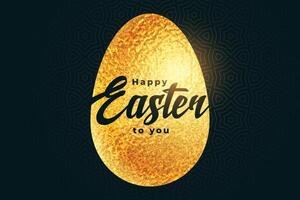 gelukkig Pasen gouden ei in getextureerde folie stijl vector