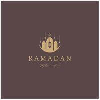 Ramadan mubarak logo met lantaarn elementen, halve maan maan en ster moskee gebouw, Islamitisch schoonschrift patroon, voor bedrijf, architectuur, moslims, eid, eid kaarten, Islamitisch onderwijs vector