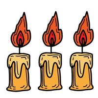 reeks van kaarsen. vector illustratie van een reeks van brandend kaarsen.
