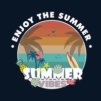 zomer uitstraling t-shirt ontwerp, kleurrijk illustratie zomer komt eraan vector sjabloon