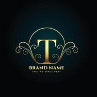 brief t logo monogram in gouden luxe stijl vector