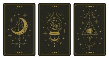 magisch tarot kaarten. magie occult tarot kaarten, esoterisch boho geestelijk tarot lezer maan, kristal en magie oog symbolen vector illustratie reeks