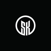 sk monogram logo geïsoleerd met een roterende cirkel vector