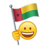 emoji met Guinea-Bissau vlag groot grootte van geel emoji glimlach vector