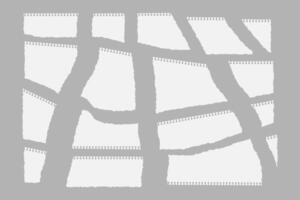stukken van gescheurd papier geïsoleerd Aan grijs achtergrond. een reeks van verschillend abstract achtergronden met ruw gescheurd randen en gekarteld vormen. voor collage, tekst doos, kop, kader. vector illustratie.