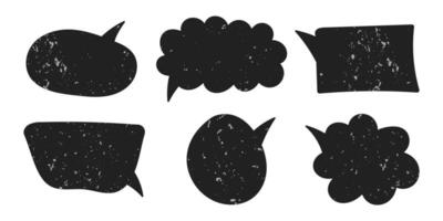 zwart getextureerde tekening toespraak bubbels geïsoleerd Aan wit achtergrond. hand- getrokken wijnoogst elementen, lijsten, pop-up tekst wolken, dialoog. vector