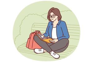 tiener- meisje is lezing boek zittend Aan park bank genieten van mooi zo zomer weer en intrigerend verhaal vector