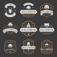 gelukkig halloween etiketten een badges ontwerp set. vector