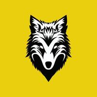 wolf esports logo verheffen uw gaming ervaring met onze logo ontwerp vector