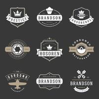 wijnoogst logos ontwerp Sjablonen set. vector