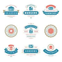 snel voedsel logos reeks illustratie mooi zo voor pizzeria of hamburger winkel en restaurant menu badges met voedsel silhouet vector