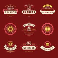 snel voedsel logos reeks illustratie mooi zo voor pizzeria of hamburger winkel en restaurant menu badges met voedsel silhouet vector