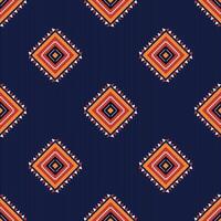 aztec meetkundig strepen patroon. aztec klein meetkundig plein vorm naadloos patroon met strepen structuur achtergrond. etnisch meetkundig patroon gebruik voor kleding stof, textiel, huis decoratie elementen. vector
