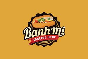 banh mi logo met een combinatie van een banh mi en mooi belettering in de het formulier van een oog vangen embleem. deze logo is geschikt voor restaurants, voedsel vrachtwagens, cafés, enz. vector
