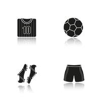 voetbal slagschaduw zwarte pictogrammen instellen. voetbalshirt, laarzen en korte broek, bal. voetbal speler kit. geïsoleerde vectorillustraties vector