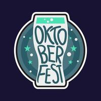 oktoberfest belettering badge vector