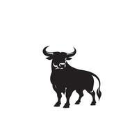 stier silhouet Aan wit achtergrond. koe illustratie. stier logo ,koe logo vector