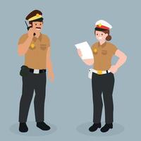 vectorillustratie van een Aziatische verkeerspolitieagent en politieagente in een bruin uniform van dienst vector