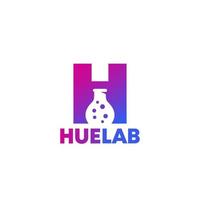 lab-logo-ontwerp met h-letter en laboratoriumglas vector