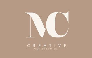 mc mc brieven logo ontwerp. lange staart effect vectorillustratie. vector