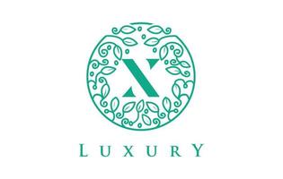 x letter logo luxe.beauty cosmetica logo vector