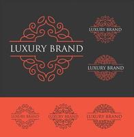 luxe logo letters vector