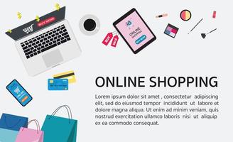 online winkelconcept met laptop, tafel, cosmetica, creditcards, mobiel en producten vector