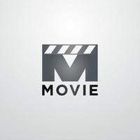 filmlogo met abstract letter m-logo voor filmproductie vector