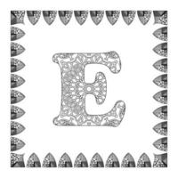 letter e met mandala bloem. decoratief ornament in etnische oosterse stijl. kleurboekpagina vector